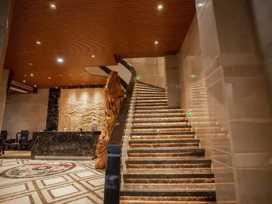 Baiyun Business Hotel (Jianye Railway Station)
