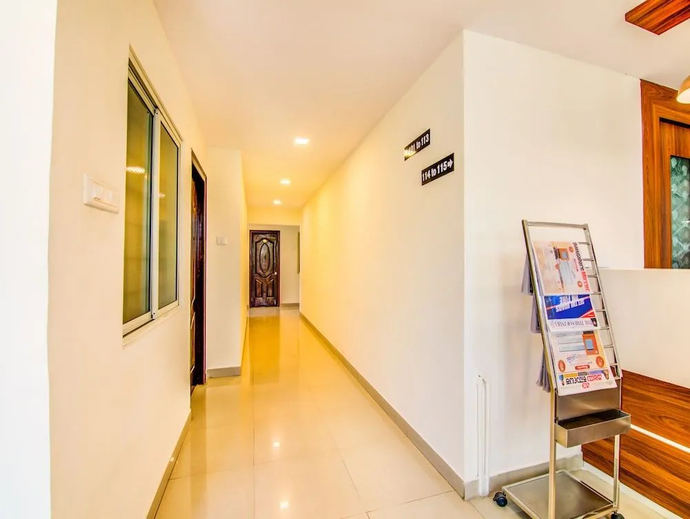 FabHotel Prasad Residency