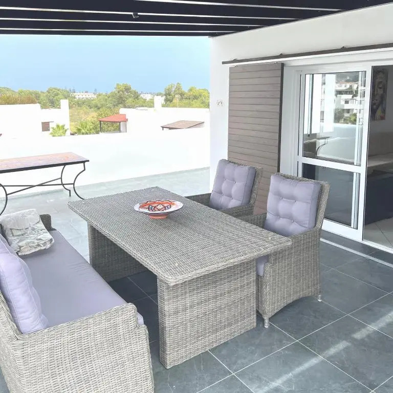 Cabo Negro, La Cassia 2 bedrooms appartment , shared pool , 150 m away from the Beach, and Golf course