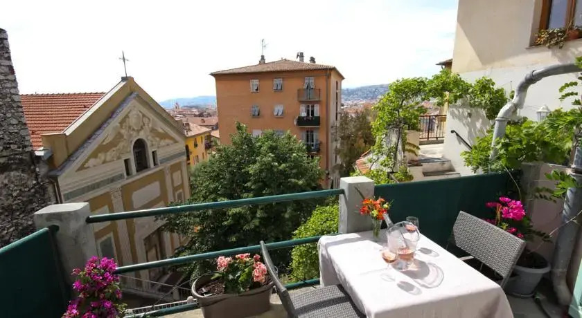 Rare! Terrace with Sea View Apartment, Vieux Nice