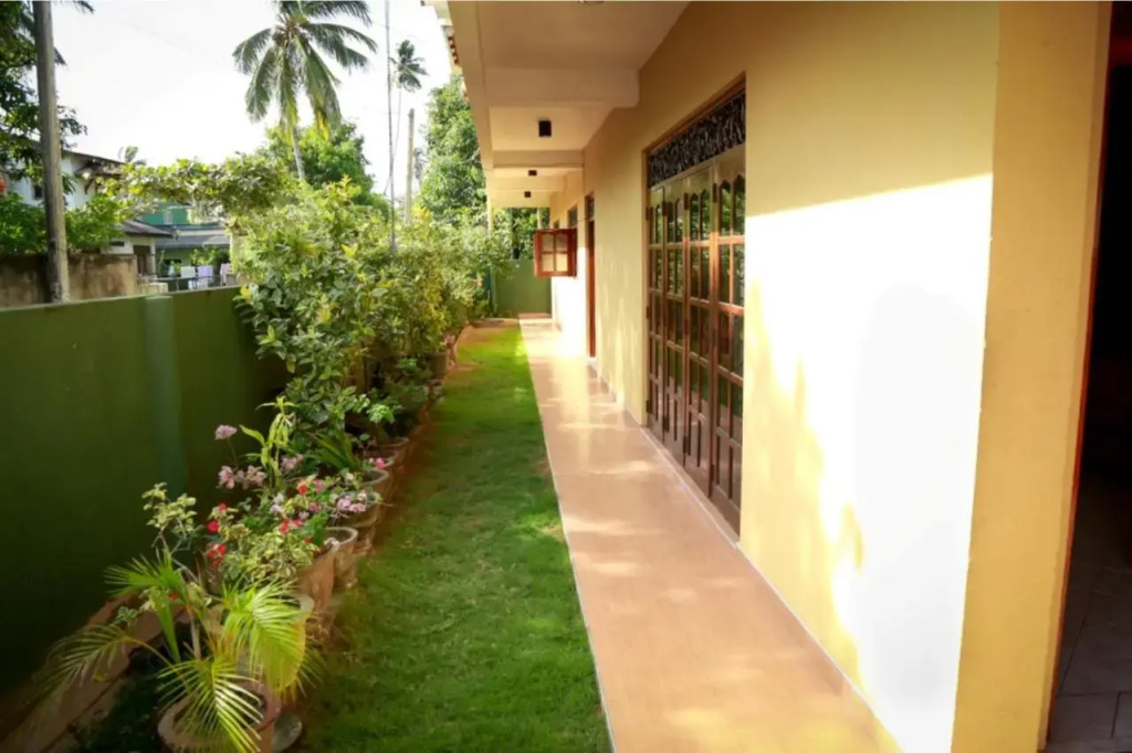 Jaya Home Stay