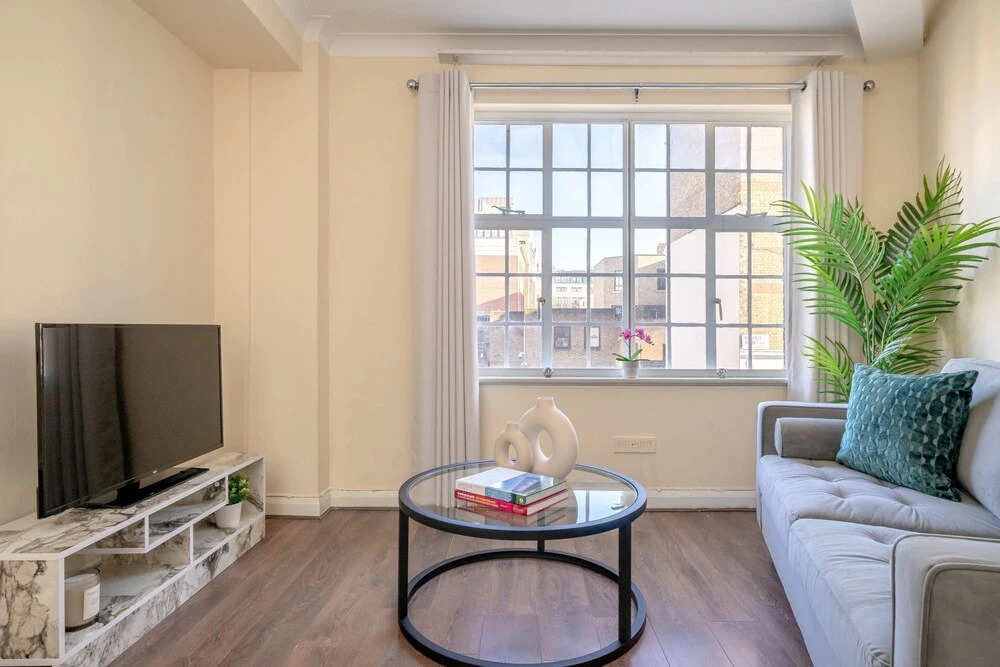 Charming 1BR in London's Westminster