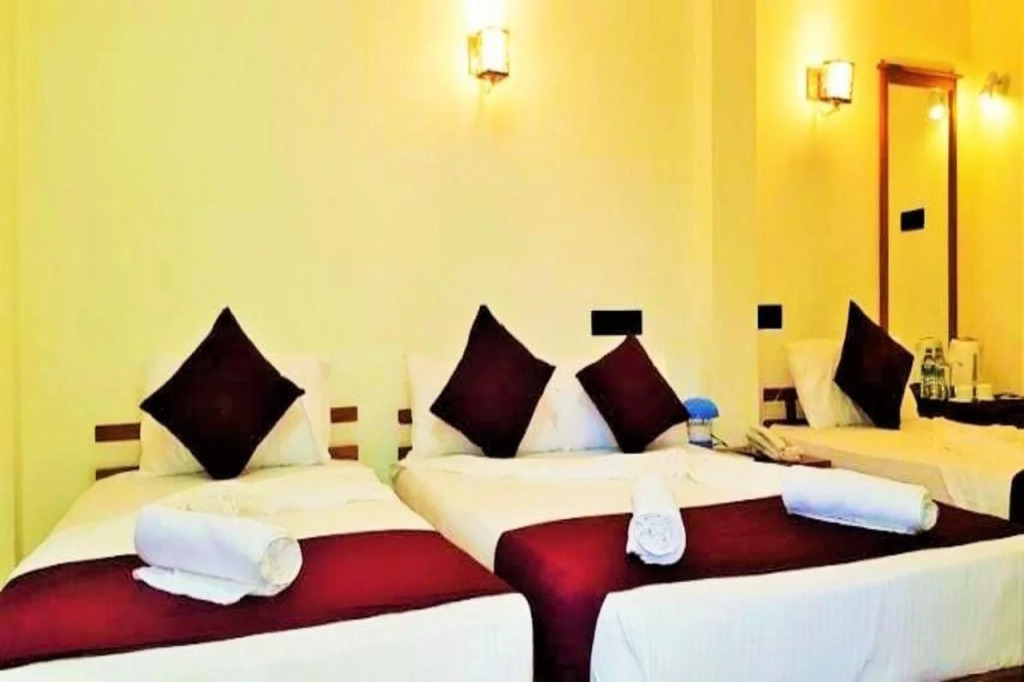 Luxury Everest Hotel