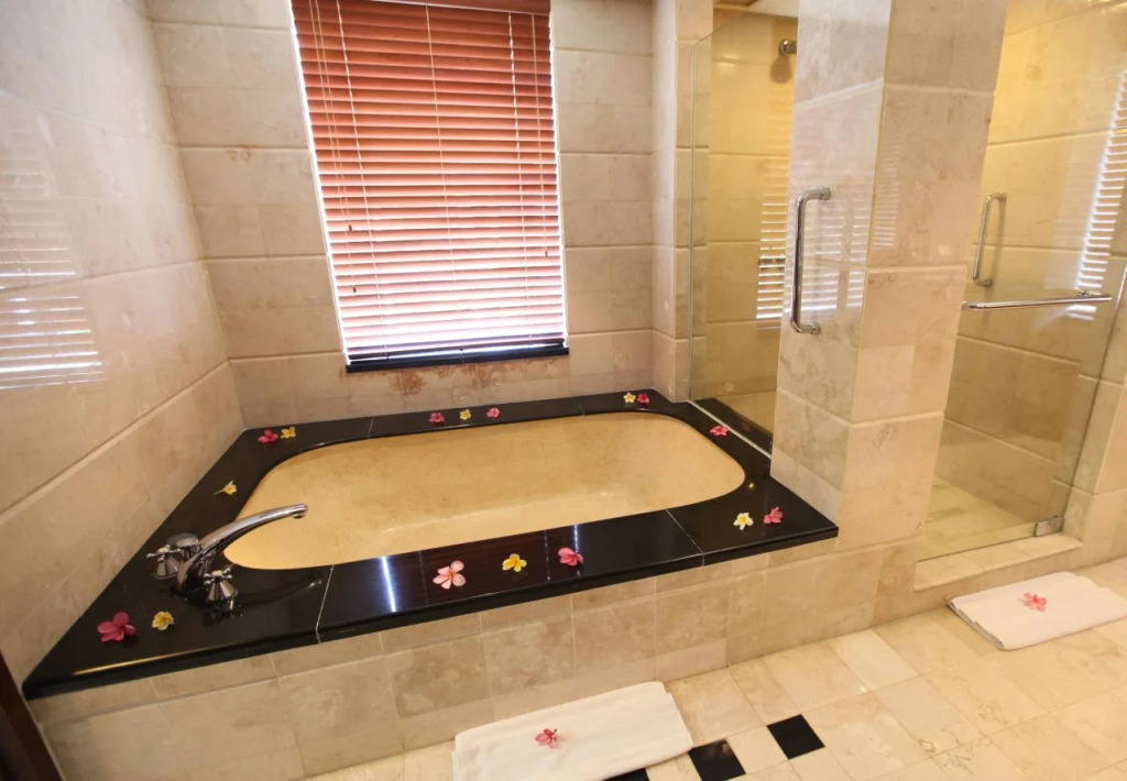 Pool Villa Merumatta Senggigi