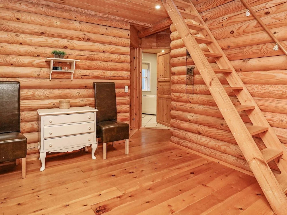 Gorgeous Holiday Home in Vinderup Jutland With Whirlpool