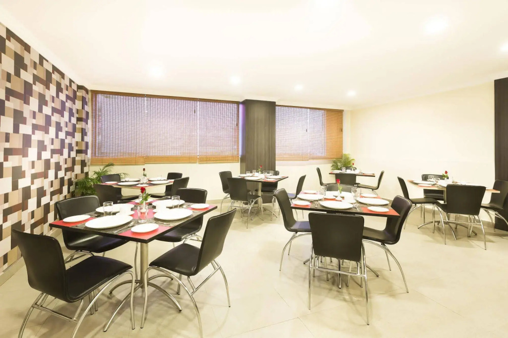 The Lotus Apartment hotel, Burkit Road