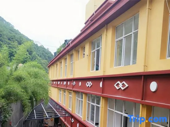 Shangri-La Xinjian Express Hotel