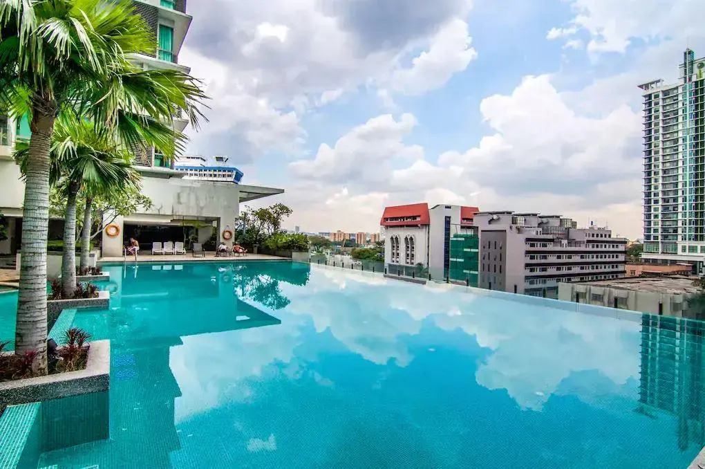 Star Suites At Swiss Garden Residences