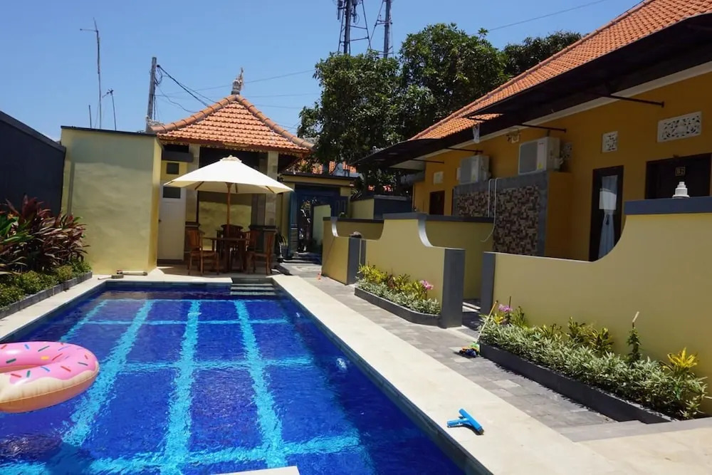 Kubu Karang HomeStay