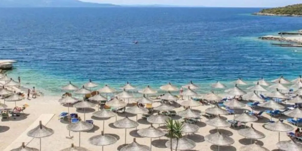 Saranda Waterside Apartments