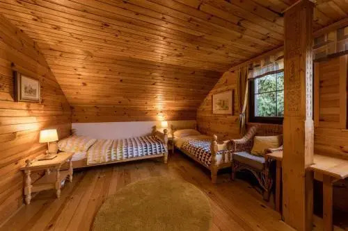 Cosy Hill Home Rucman With a Breathtaking View