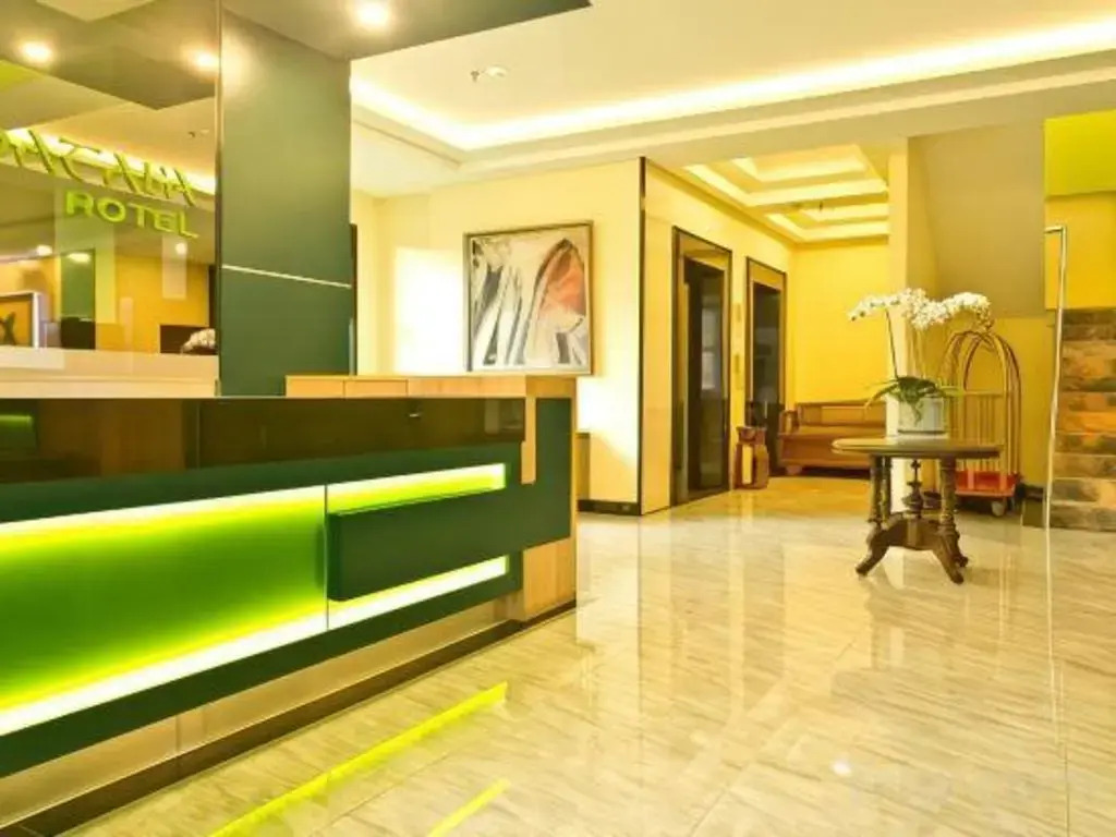 Vish Hotel and Cafe