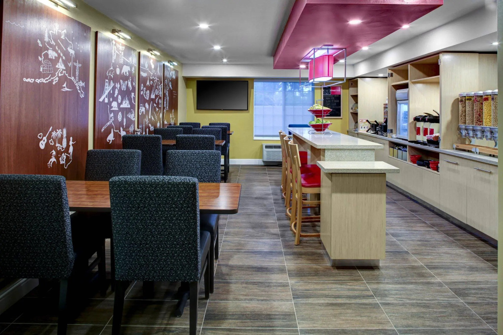 TownePlace Suites Fresno
