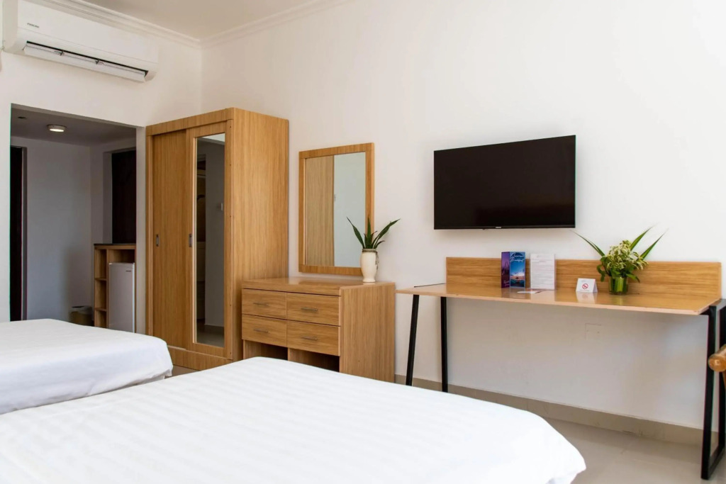 Sandy Beach Hotel & Resort