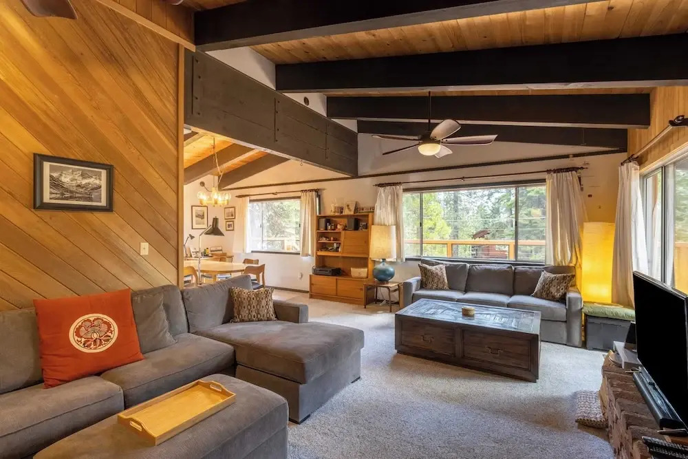 Fawn by Avantstay Secluded Cabin w/ Large Deck Surrounded by Forest