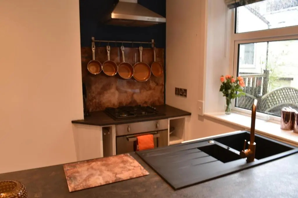 The Cheltenham, stylish 1-bed Victorian apartment