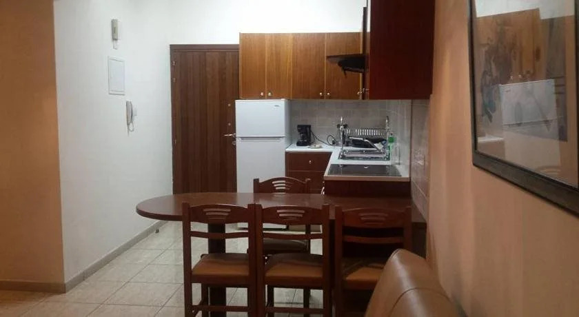 Marina Apartments 211
