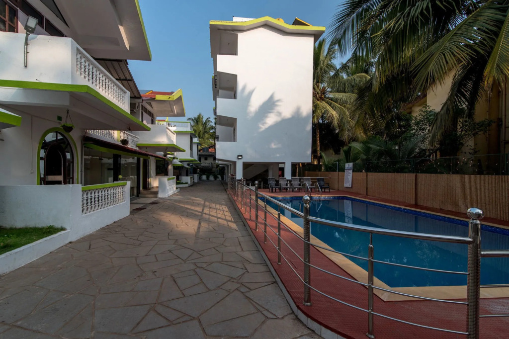 OYO 10011 Hotel Goa Blossom