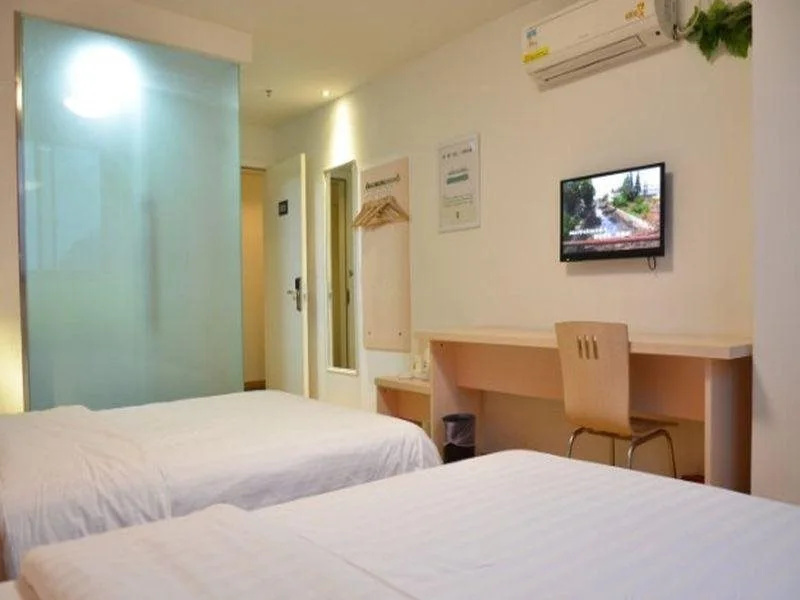 7 Days Inn Hangzhou West Lake Leifeng Tower Wangjiangmen Branch