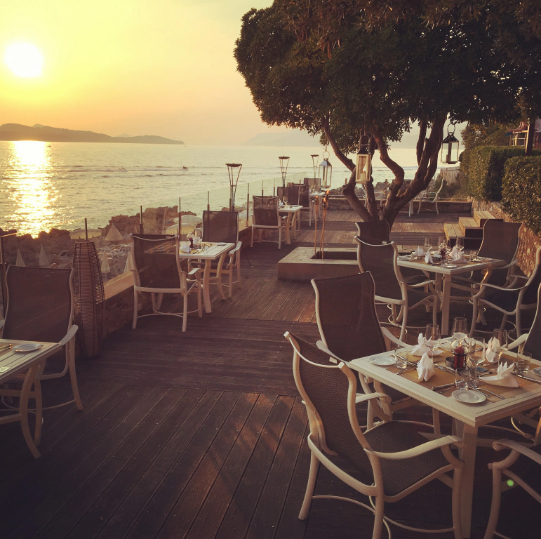 Royal Neptun Hotel