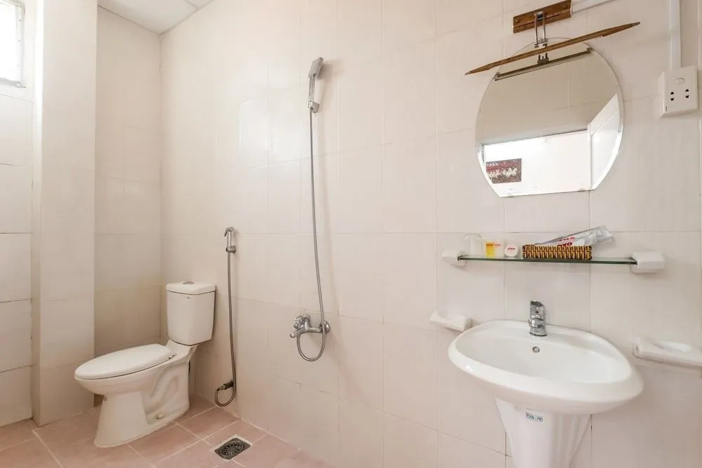 Oyo 390 Hoa Cat Hotel