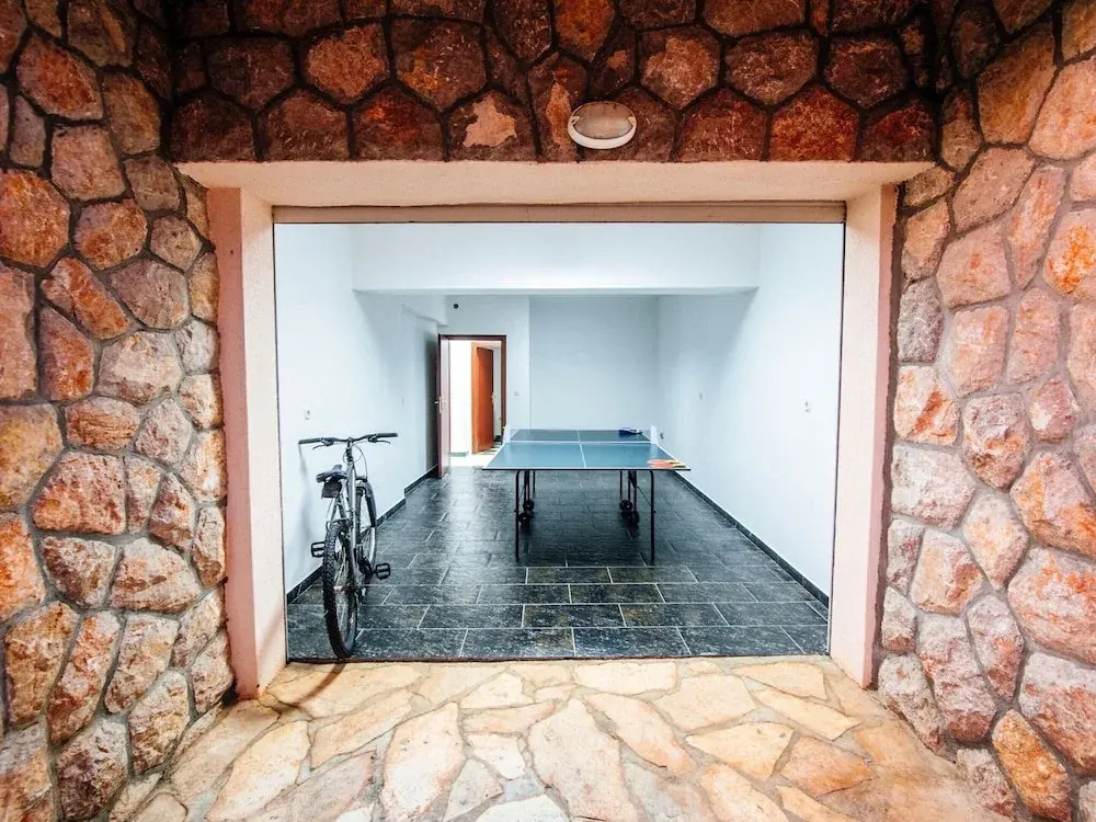 Holiday Home Jasenice near Beach & Pool