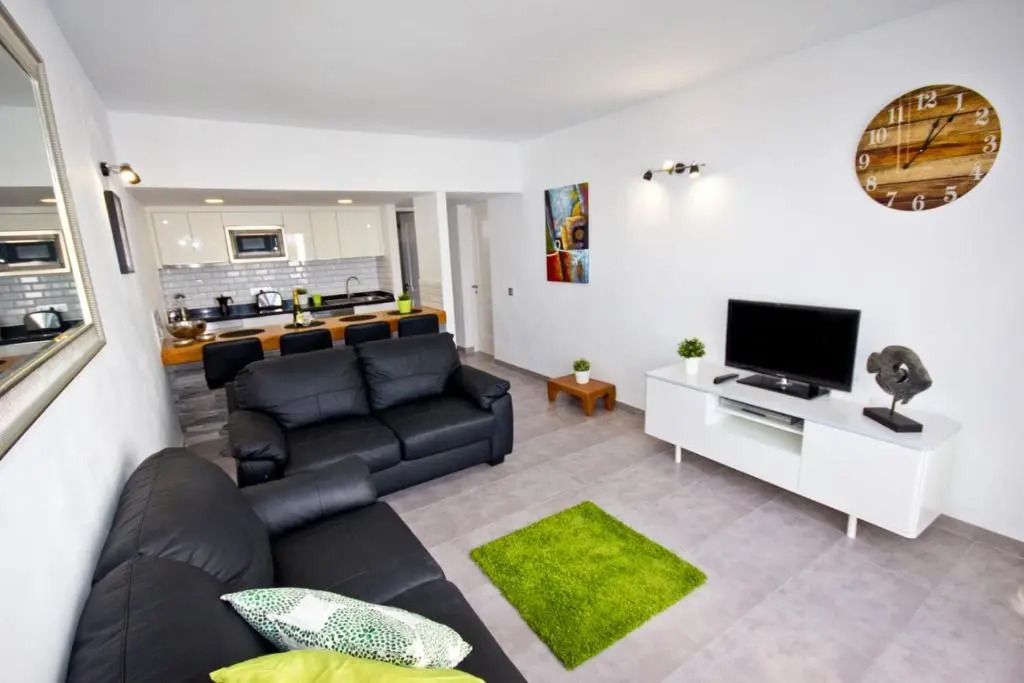 Club Valena 3, modern apartment, Wifi, close to amenities, beach at Matagorda