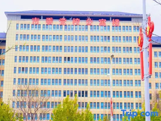 Dingxi Apartment Building