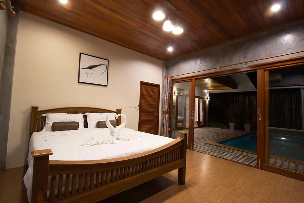 Baan View Talay Pool Villas