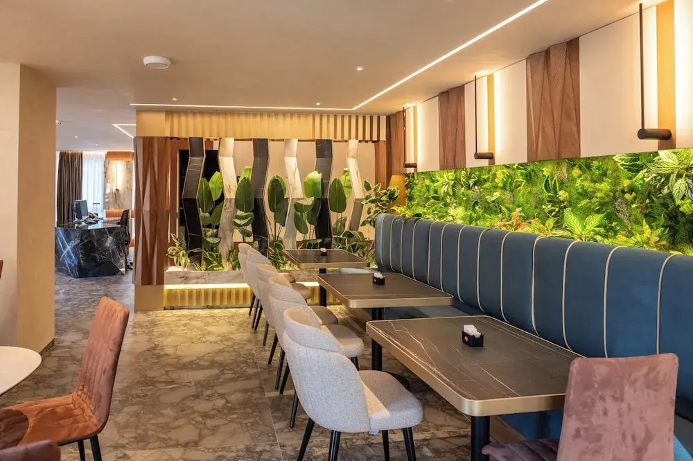 Mattis Hotel