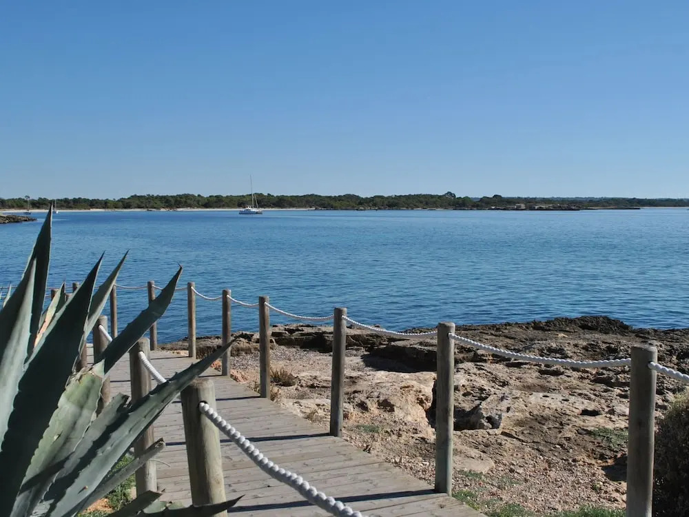 Duplex on estate with private access to the most beautiful beach in Mallorca