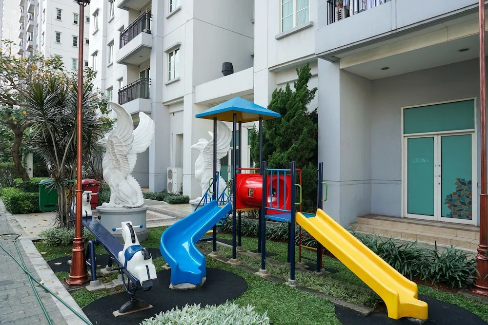 Spacious 3br Apartment Paladian Park Kelapa Gading Near Moi
