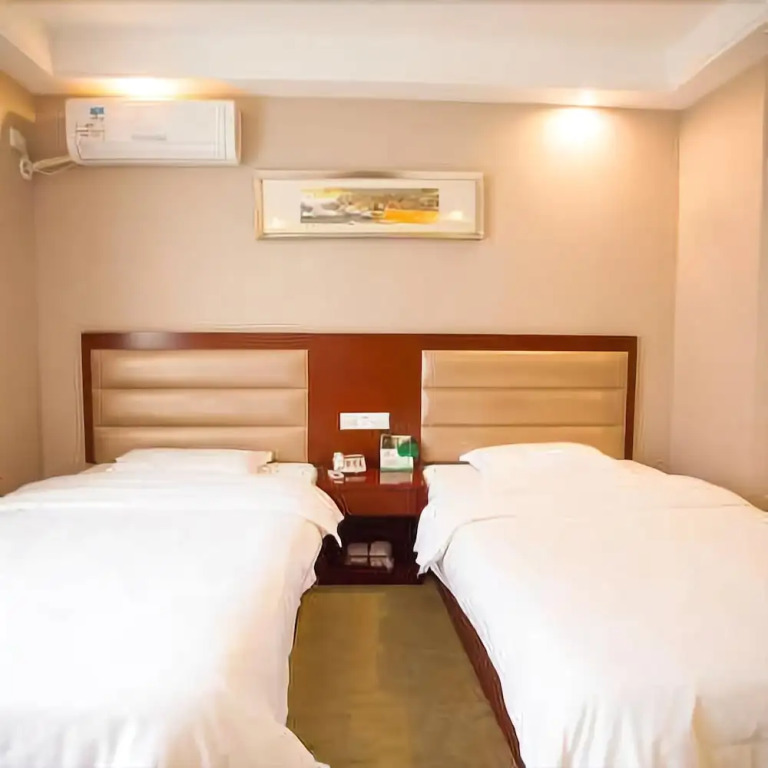 Manston Holiday Hotel