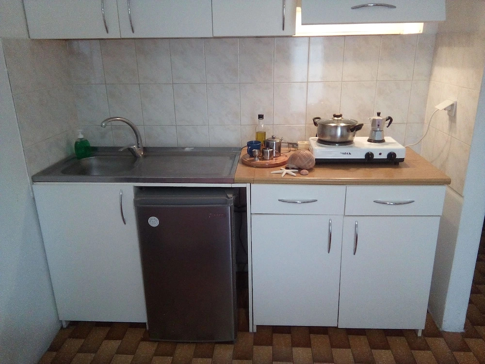 Bissias Guest House