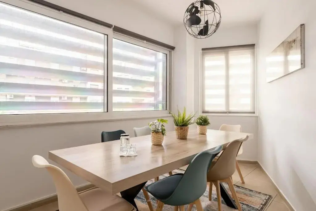 Brand New Bright modern 6bdr apt-1min to Acropolis