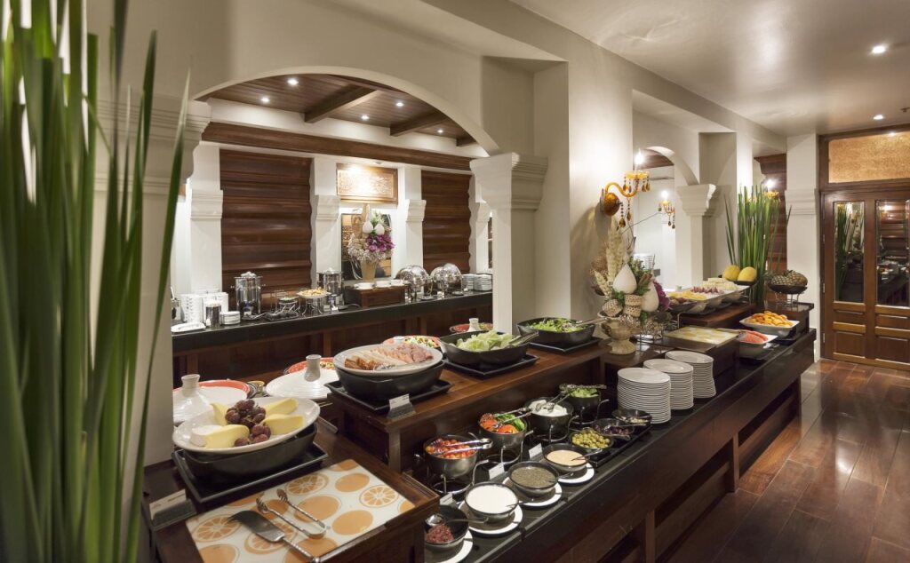 RatiLanna Riverside Spa Resort