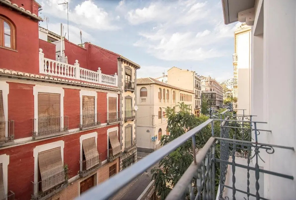 EnjoyGranada GRAN VIA 2B & Parking Opcional