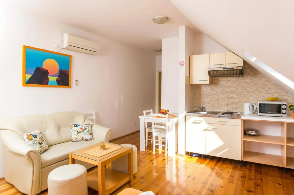 Orka Apartments