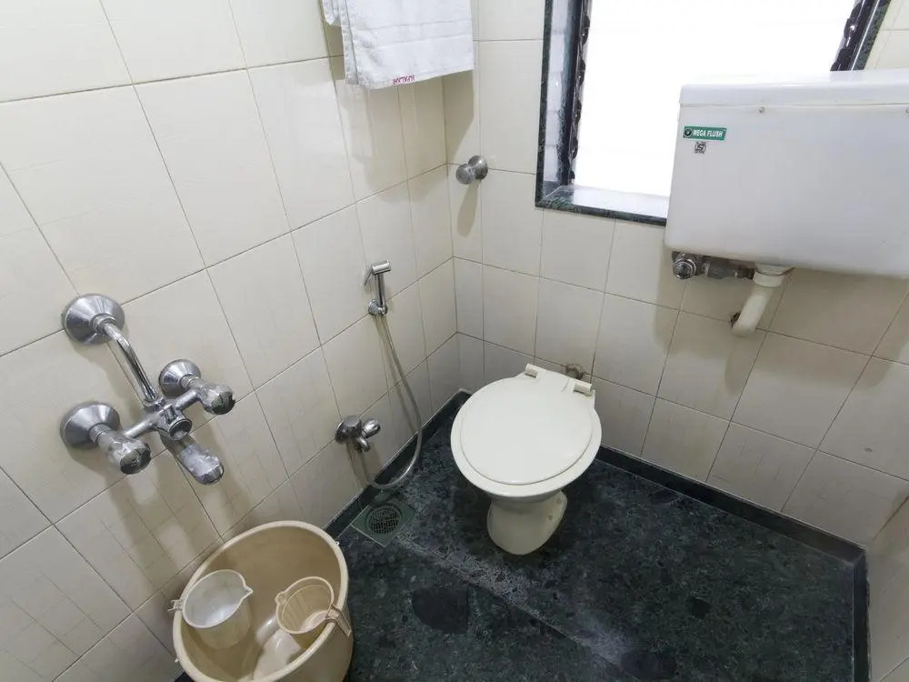 OYO 935 Hotel Palkhee