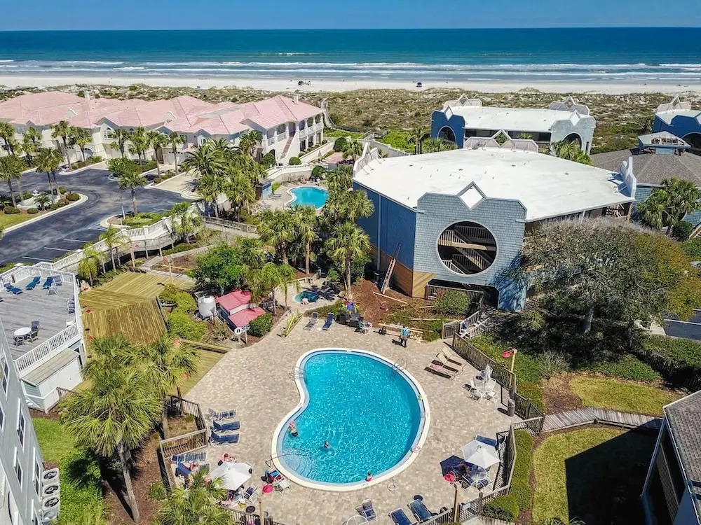Hibiscus C102 [2/2] Free Activities! & Oceanview Wifi 3 Pools