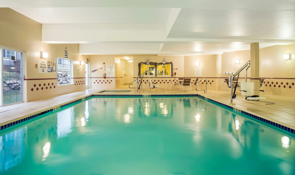 Holiday Inn Express Layton - I-15 by IHG