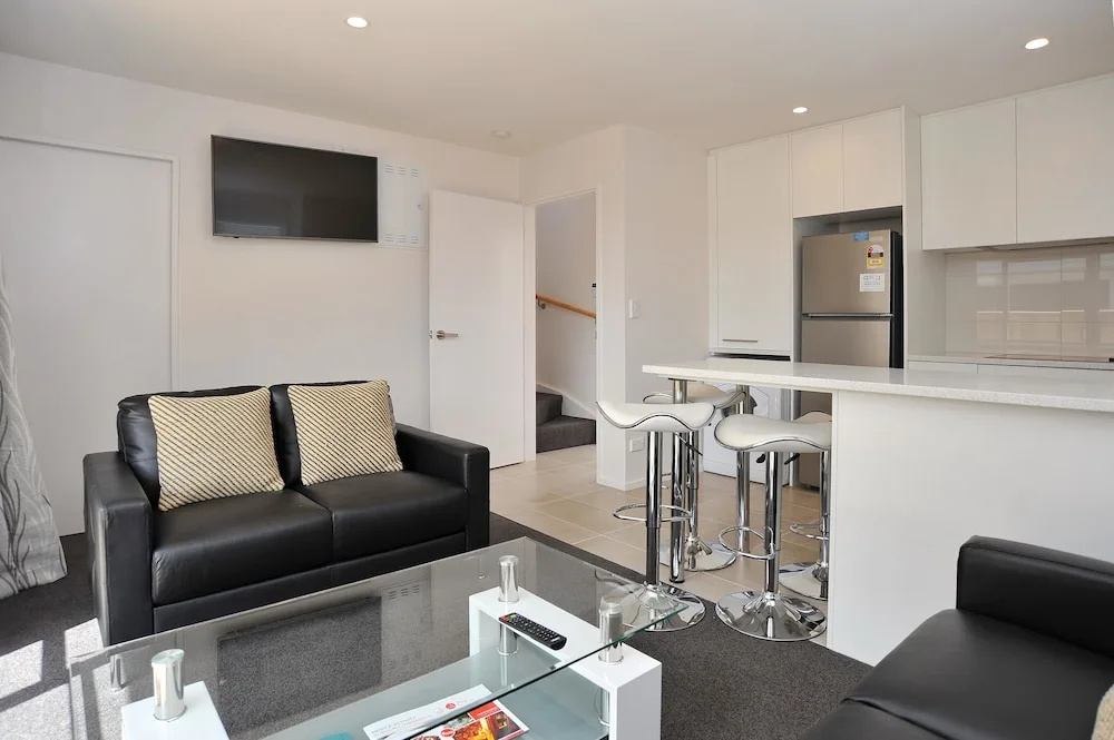 Madras St Apartments - City