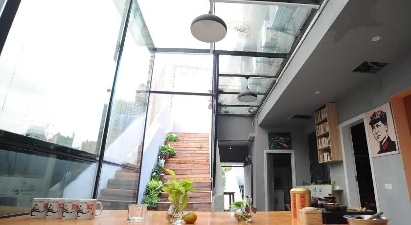 Shu Hostel