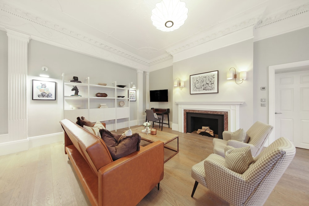 Hertford Flat 16
