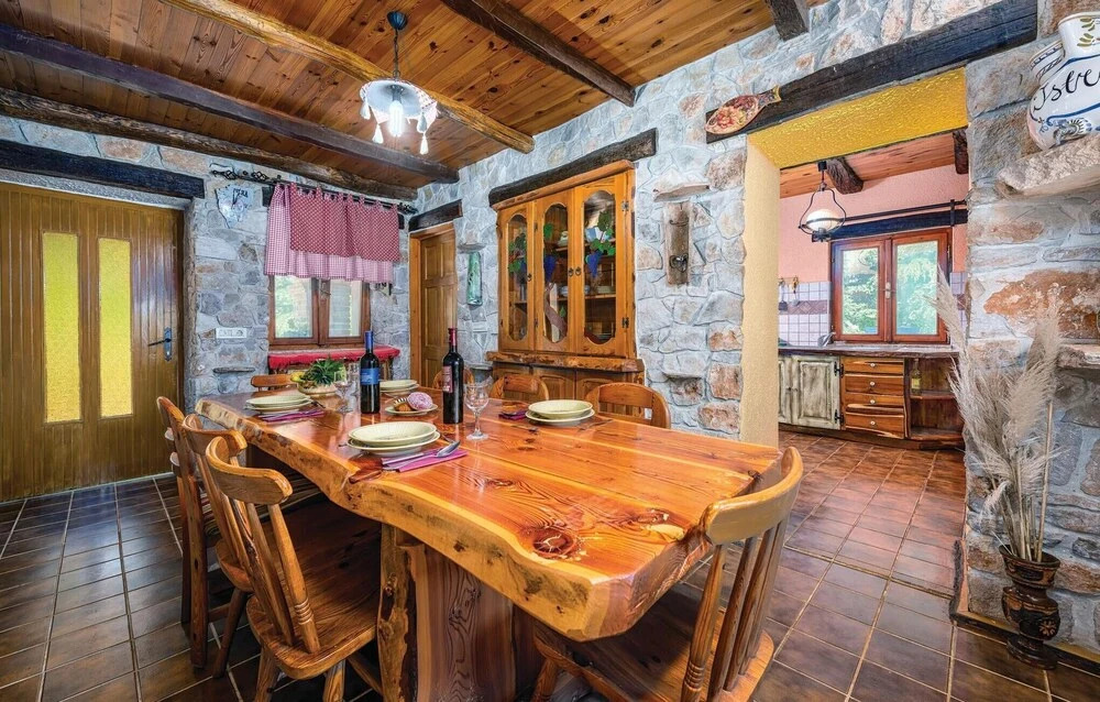 Beautiful Home in Nedescina With Wifi and 3 Bedrooms