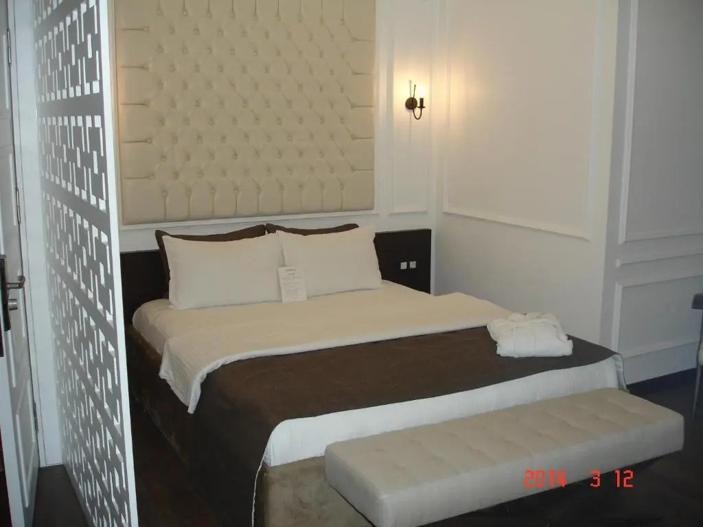 North Point Hotel