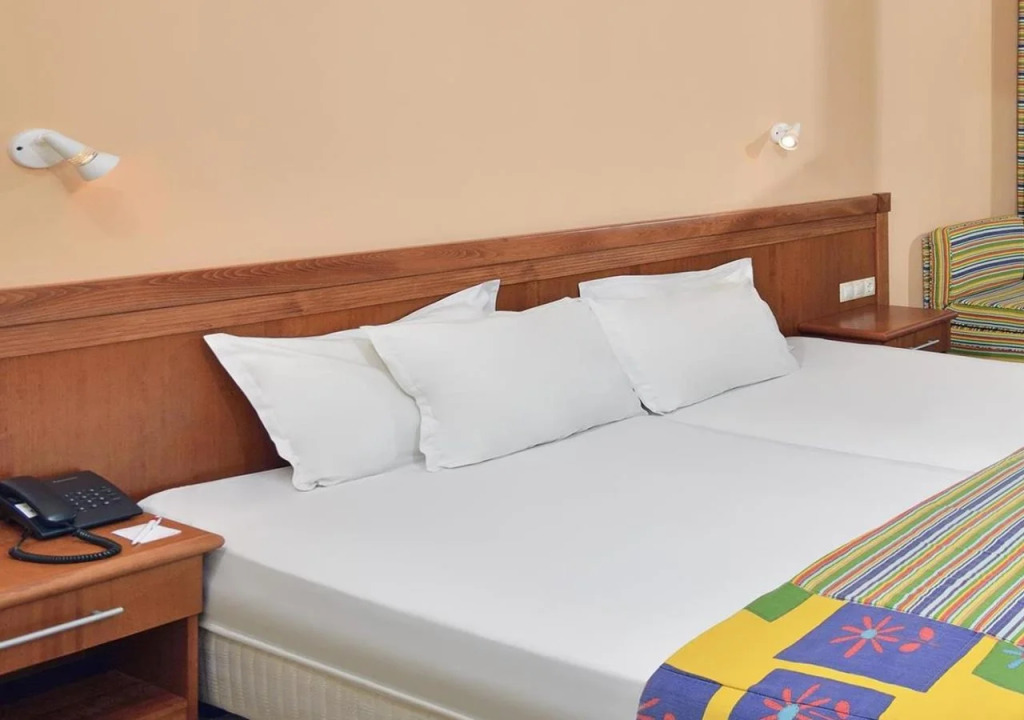 SOL by Meliá Nessebar Mare All Inclusive