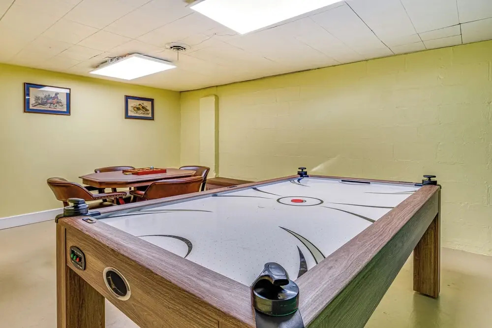 ~ 10 Mi to Dtwn: Indianapolis Home w/ Game Room