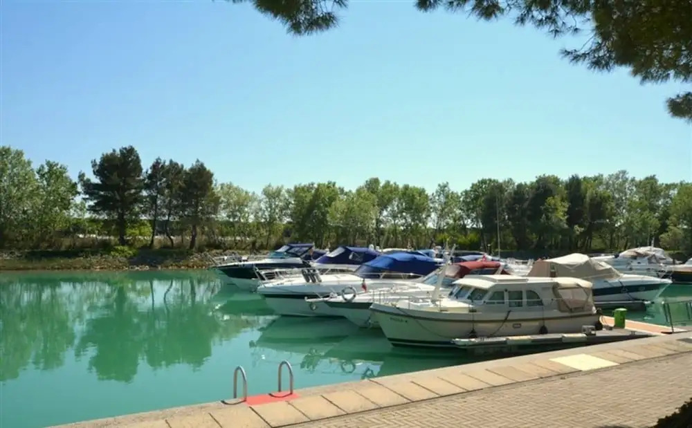 Cozy Villa in a Quiet Area Surrounded by Nature of Lignano