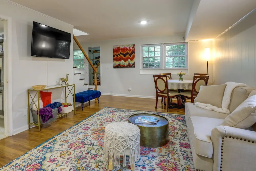 Near Hospitals: Convenient Atlanta Vacation Rental